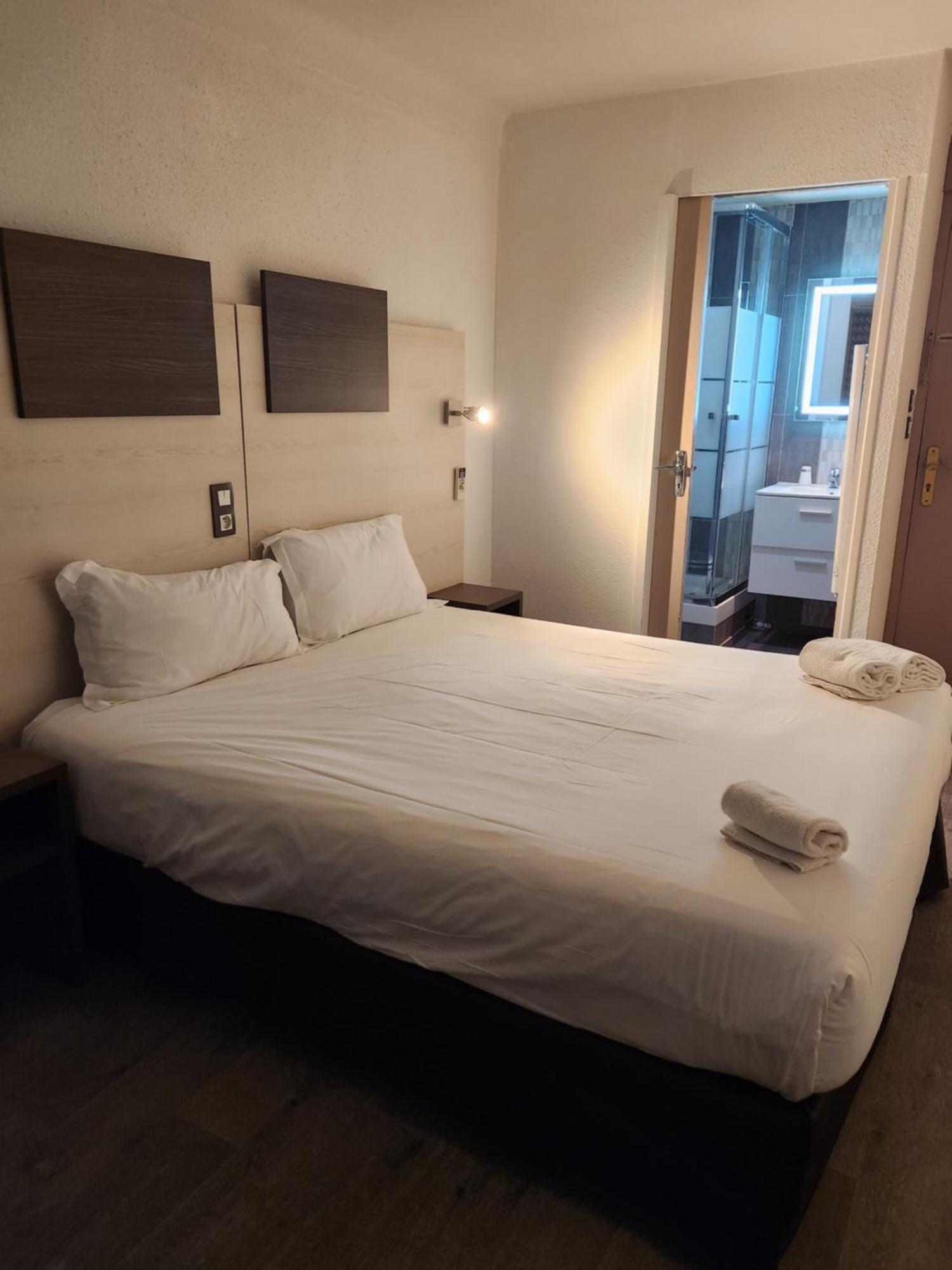 Logis Hotel Restaurant Les Charmettes Argelès-sur-Mer Eksteriør billede